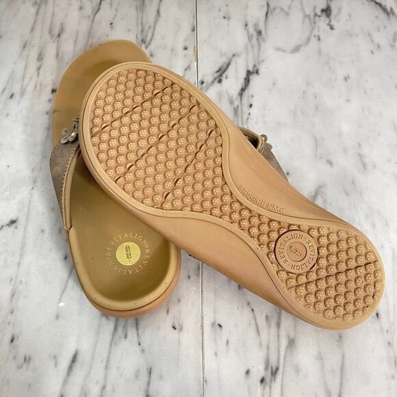 Revitalign Yumi Hampton Bronze Orthotic Thong Sandals Women’s 8W Comfort NWT - Picture 5 of 7